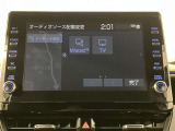 いまや必須装備「ナビゲーション」搭載!知らない場所にスイスイッとドライブ。もう、これなしではハンドルを握れませんね!でも運転中の操作は危険ですのでご注意ですね☆
