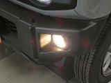 暗い夜道も照らしてくれるライト☆LED・HID・ハロゲンなのかこちらもチェックポイントです☆