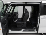 お車を購入される際はご不明な点や不安な点もあるかと思いますが、困ったらお気軽にご相談下さい!0569-36-2630までお電話頂ければ当店のスタッフがじっくりお話を聞かせて頂きます!