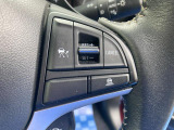 ACC(アダプティブクルーズコントロール)は、ペダル操作なしで設定速度を保ちます。先行車がいる場合には、先行車の車速に合わせ追従します。