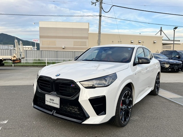 X2 M35i xドライブ 4WD 