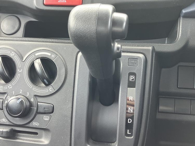 マツダ キャロル GL の中古車詳細 (16,000km, アーバンブラウンパール