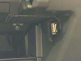 USB接続で携帯の充電など使い勝手がUP