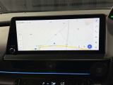 ディスプレイオーディオを装備。スマホとクルマをつなぐことで、これまでのナビに加えて、いろんなサービスが楽しめます。ナビ・TV付きです