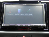 オーディオソースはご覧の通りです。Bluetoothを搭載しています。スマホと連動させると音楽等楽しむことが出来ます。
