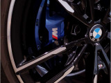 【BMWアロイホイル】軽量かつ強度に拘ったアロイホイル。走行性能ポテンシャルを引き出す設計。車の足元を引き締めてくれる大きなポイントはアロイホイルです。