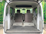 積み下ろしのしやすいデッキにはたっぷりと荷物を積み込んでいただけます。遊びから仕事まで、様々なシーンで頼れます♪