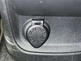 シガーソケット用の充電器が使用可能です!