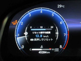 気になるお車は、ぜひ現車確認を。ご来店お待ちしております。