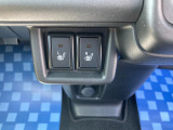 運転席・助手席にはシートヒーター機能が付いています。寒い日の心強い味方です♪