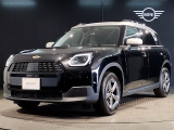 MINIカントリーマンDが入庫しました。ボディーカラーは、ミッドナイトブラックIIでございます。