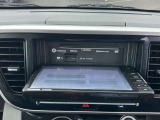ナビのモニターパネルを開けるとご覧のようになります。音楽録音・CD/DVD再生・Bluetoothが可能です。