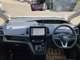 運転席まわりです。細かいオプションなど、気になるところがあればお気軽にメールやお電話等でお問合せください。