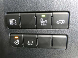 寒い時期ステアリングヒータースイッチ ONでハンドルを温めて手のひらから暖かくしてくれるので快適にドライブできます。