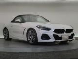 一目で伝わるBMW特有のスポーティーなプロポーションは、BMWの走行性能を生み出すのに欠かせない要因の一つです。細部まで拘りぬいたお車をぜひ一度ご覧ください!