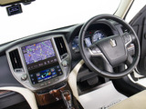 使いやすさや安全性を追求したステアリング周り!高級車ゆえにスイッチ類が多いのも特徴ですね!考え尽くされた配置ですぐに使いこなす事が出来ますのでご安心下さい!是非、体感してみて下さい!!