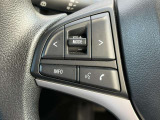 ステアリング左にはオーディオスイッチをまとめて配置しており、運転中のオーディオ操作による危険を減らしてくれます。
