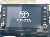 【メーカー純正ナビ】インテリアに溶け込むスタイリッシュな「専用設計」メーカーナビを装備♪視認性や操作性など基本性能にも優れ、より上質なカーライフをお楽しみいただけます。