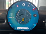 自動車業界初の円形有機ELディスプレイは、スマートフォンのように簡単に操作できます。