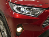 ご覧の車両以外にも多数のU-Carを展示販売しております。