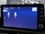 CD、DVD、Bluetooth、AM、FM、AUX、スマートフォン接続ができます。