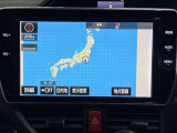 ディスプレイオーディオやカーナビは、現代のドライブにおいて欠かせない装備のひとつです。初めての場所でも迷いにくく、快適なルート案内で運転をサポートします。移動中のエンターテインメント性も高まります。