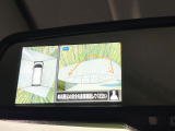 【アラウンドビューモニター】専用のカメラにより、上から見下ろしたような視点で360度クルマの周囲を確認することができます☆死角部分も確認しやすく、狭い場所での切り返しや駐車もスムーズに行えます。