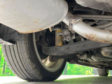 お車を安心してお乗りいただく為には、足回りの定期点検が欠かせません。サービスサポート(有償保証)では無料点検もご提供しており、安心のカーライフをお過ごしいただけるサポート体制が整っています。