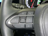 ステアリングスイッチ装備!運転しながら手元でオーディオの操作などができます。