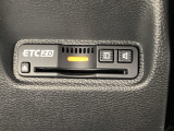 ETC2.0がついています。高速道路の料金所の通過も楽々です!。 カードの取り出しもしやすい場所についています。
