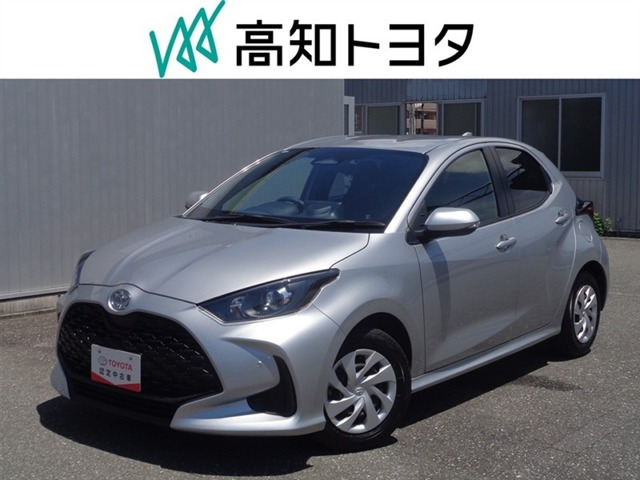 ヤリス 1.0 X 