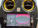 アラウンドビューモニター付きですので、車庫入れも楽々です。