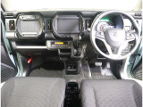 ポップなインテリアのハスラー。オシャレな内装に運転時の気分も上がります♪