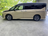 セレナ 1.4 e-POWER ハイウェイスターV 