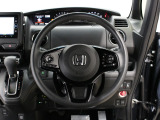 【運転席まわり】Honda独自の設計思想に基づき、自然に手を伸ばした先に操作したいものがあるようレイアウトを追求 !