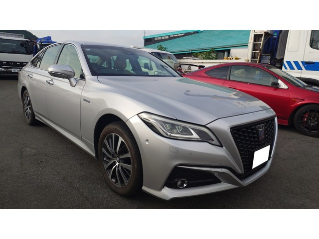 クラウン ハイブリッド 2.5 G Four 4WD