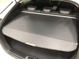 【トノカバー】荷物に直射日光が当たるのを防ぐだけでなく、目隠しとしての役割も果たしてくれるので、防犯面でも役立ちます!