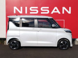 【1】新車製造時のみ選択出来るメーカーオプションとして以下の装備が付加されております。■快適パックA:●プラズマクラスター技術搭載リヤシーリングファン●カップホルダー(9個)※次画像に続く