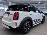 MINI自動車保険をご存知でしょか?万が一の事故の際、当社とMINI保険を引受している国内大手損保会社と連携して迅速に対応いたします。長期保険もお取り扱いしております。是非お話させてください。
