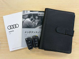 安心の新車時からのスペアキー及び取扱説明書、メンテナンスノートなど一式付いています。