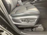 納車前にご案内しますボディーコーティングを施工する事をお勧めします。理由1納車時ピカピカ、2洗車も楽々だし雨で多少の汚れも無くなります、3運転してて気持ちがよいetc.