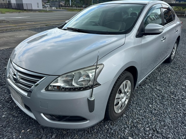 日産 シルフィ 