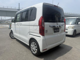 自社認証工場を完備しておりますので、納車前の車検・整備や、アフターメンテナスもばっちりですので、安心して当社にお任せ下さい。また、当社にて車輌ご成約のお客様はオイル交換永久無料のサービス付きです!