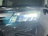 LEDヘッドライトです。デザイン性がよくとても明るいので、夜間の走行や悪天候でも安心です。しかも長寿命!