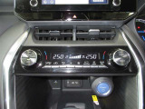 SUV VILLAGE 川中島 無料電話:0078-6002-388796 お気軽にお電話ください。 〜安心と信頼を標準装備〜