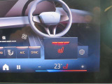 ◆iDriveを装備。操作系統をディスプレイから独立させることで、人間工学に基づいた最適な運転環境を実現しております。◆