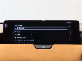 ハンズフリー通話や音楽再生、スマホを接続してナビゲーションと楽しみ方が広がります(^^♪