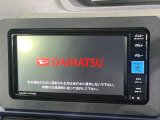 【純正ナビ】人気の純正ナビを装備。オーディオ機能も充実しており、Bluetooth接続すればお持ちのスマホやMP3プレイヤーの音楽を再生可能!毎日の運転がさらに楽しくなります!!