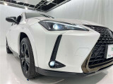 フォグランプ装着車です。暗い夜道の車両前方を明るく照らします
