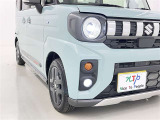 フォグランプ装着車です。暗い夜道の車両前方を明るく照らします